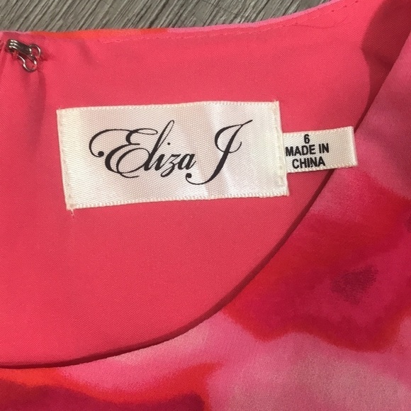 Elija J. Pink Floral Sleeveless Handkerchief Hem NWT  Dress size 6 - Picture 7 of 14